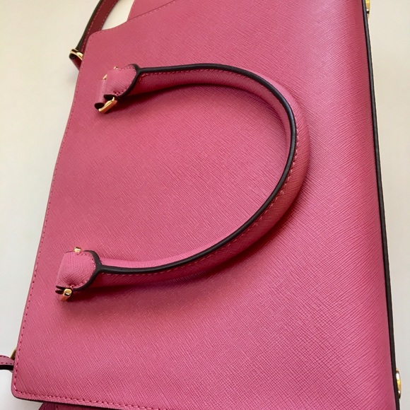 Michael Kors Tulip Medium Selma Satchel - Picture 2 of 7